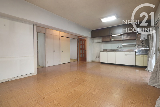 【キッチン】 | 西けやき台団地２号棟 | リビングを広く活用できる壁付きキッチンです