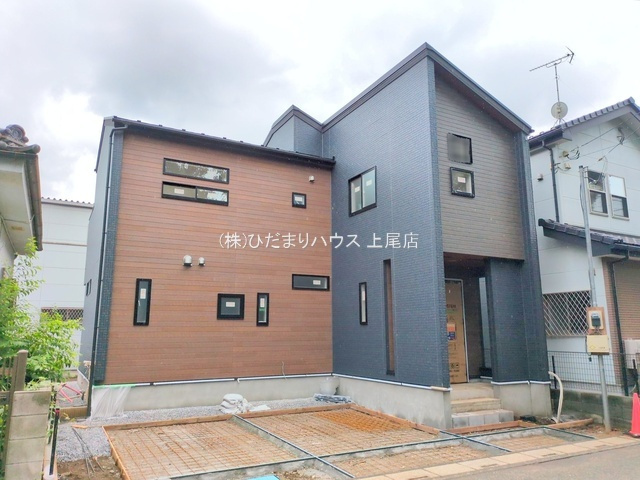 上尾市小泉6丁目　新築戸建　ブルーミングガーデン01の外観