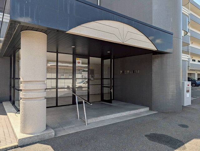 【エントランス】 | アメニティ徳力1