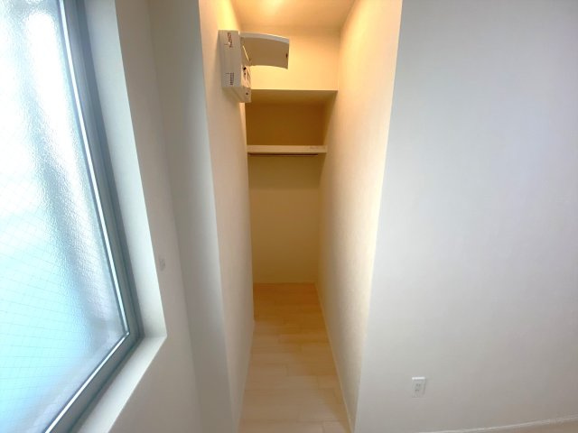 イーストヒルズＩの収納