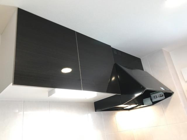 フォレストヴィラ千里イーストの収納|キッチン吊戸棚（イメージ）