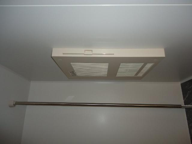 ラ・ジュネス　Ｓｅｎｒｉのその他|浴室換気乾燥機