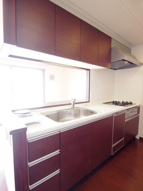 プラウド豊中　服部緑地のキッチン