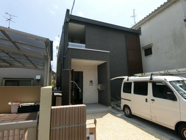 リブリ・岡町の外観