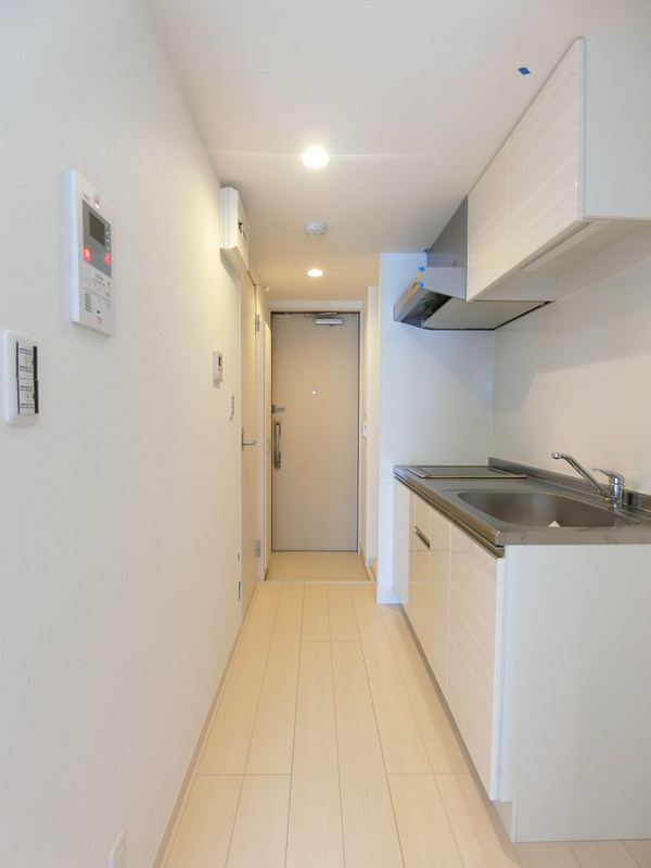 リブリ・岡町の玄関