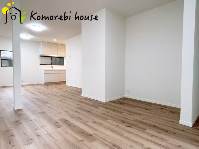 さいたま市北区宮原町　中古一戸建ての居間・リビング|おしゃれな居間です