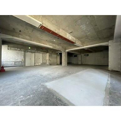 ＡＯＤＥＮの内装