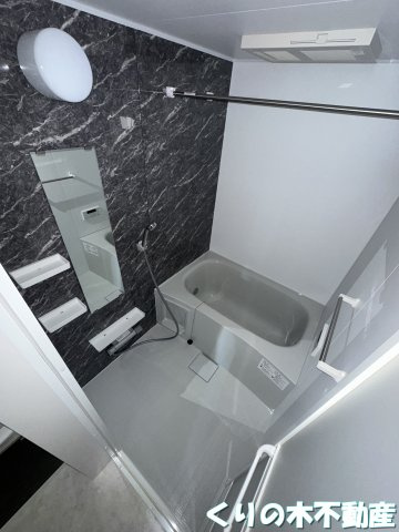 【浴室】 | スターテラスひうち | 落ち着いた空間のお風呂です