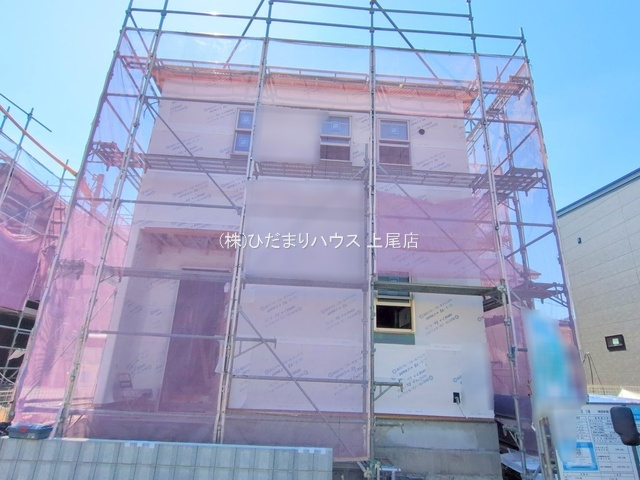 上尾市瓦葺3期　新築戸建　リーブルガーデン02の外観