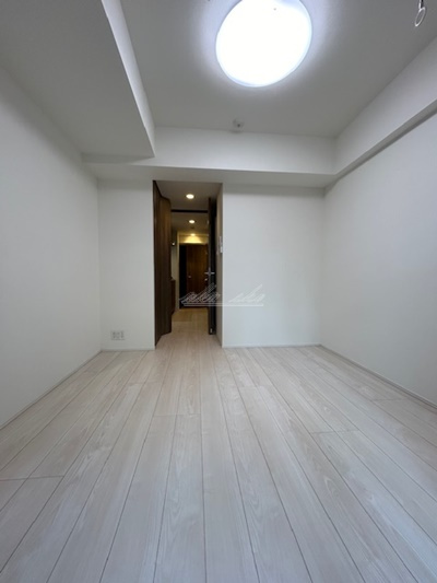 【居間・リビング】S-RESIDENCE横濱吉野町burgeon