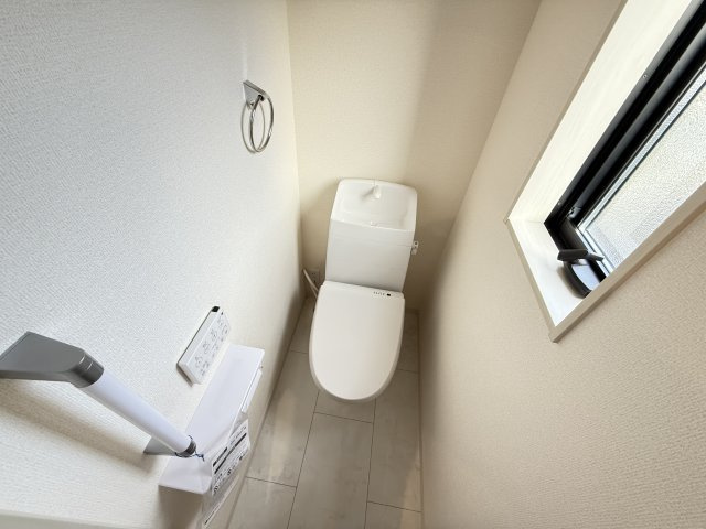 リーブルガーデン堺市南区槇塚台３丁のトイレ