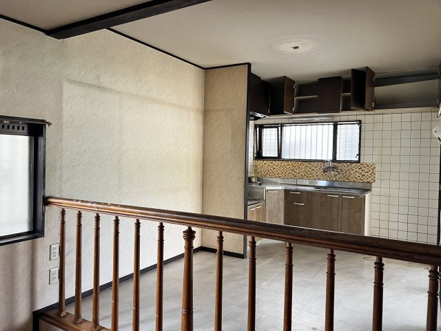 【居間・リビング】 | 深井中町　中古戸建