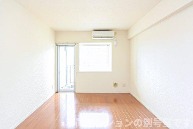 【居間・リビング】 | サヴォイバンヤンツリー　★プライスホームなら仲介手数料が割引価格です★