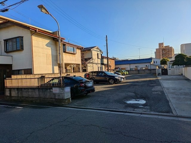 東本町(栗原様)月極駐車場