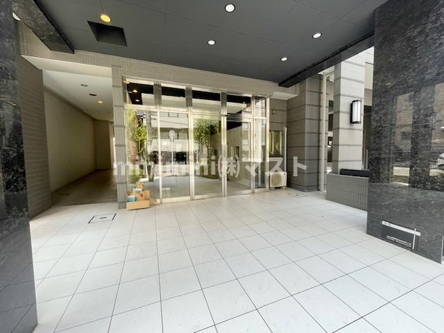 アーバネックス大阪城ＷＥＳＴのエントランス