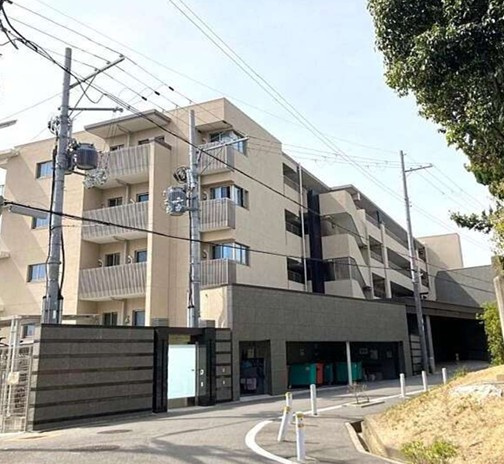 プラウド枚方岡南町