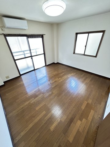 スプリングハイツ国香の居間・リビング