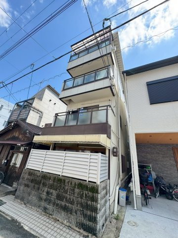 スプリングハイツ国香の外観