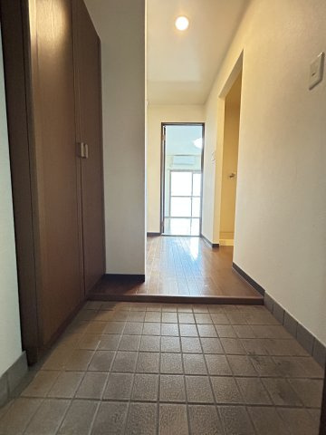 スプリングハイツ国香の玄関