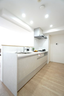 【キッチン】 | 【上質リノベ】アーバンビュー渚ガーデン・タワーヴィレッジ2番館 | 室内（2026年1月16日12：00頃）撮影
