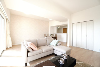 【居間・リビング】 | 【上質リノベ】アーバンビュー渚ガーデン・タワーヴィレッジ2番館 | 室内（2026年1月16日12：00頃）撮影
