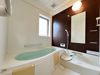 【浴室】 | 厚木市長谷 中古戸建て | 使用・経年等に伴う、汚損・破損・キズ・故障・性能低下等があります