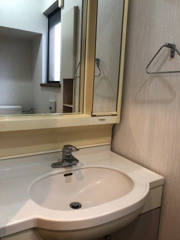 尾山台２丁目売家のトイレ