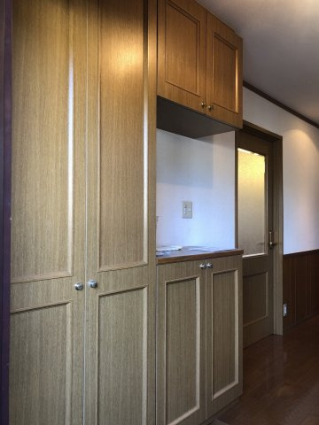 尾山台２丁目売家の玄関