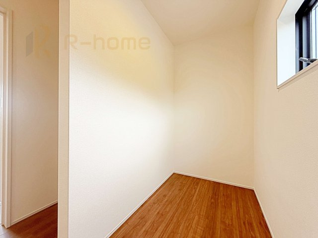 第1常総市向石下　新築戸建て　1号棟のその他|2階に使い勝手の良いストレージルーム！収納やワークスペースなどライフスタイルに合わせて活用できます♪