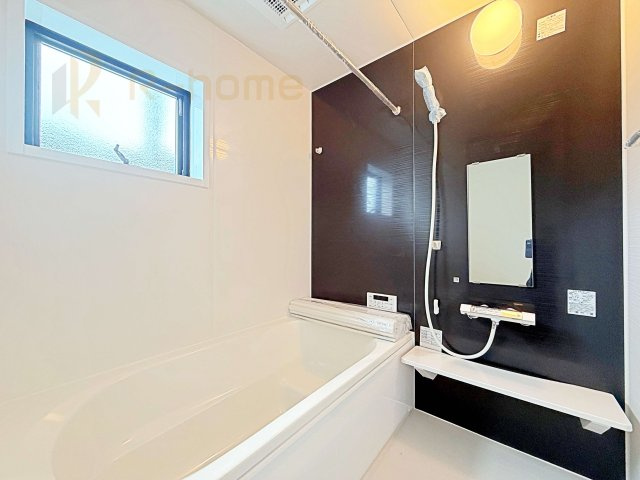 第1常総市向石下　新築戸建て　1号棟の浴室|１坪タイプの大きなお風呂で、小さなお子様とご一緒に入浴いただける広さです！