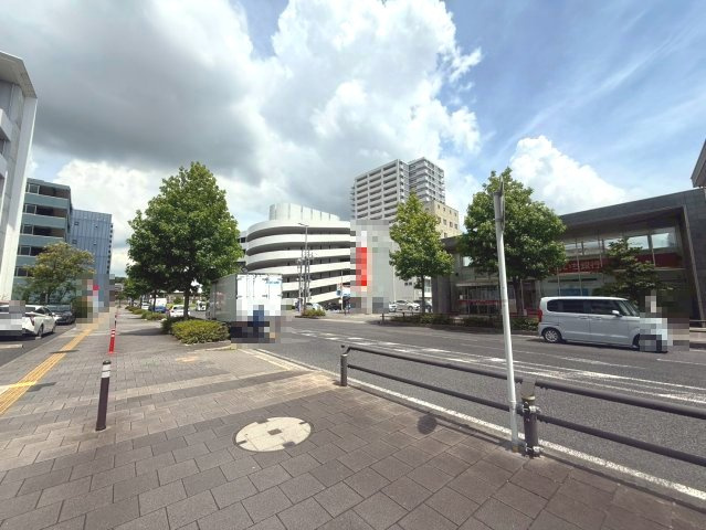 ヤシマ半田駅前ビルの周辺