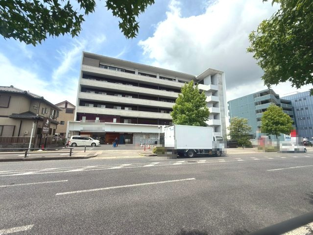 ヤシマ半田駅前ビルの外観