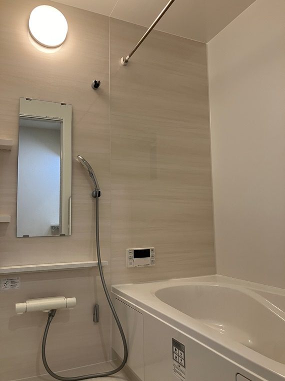 天沼町戸建の浴室