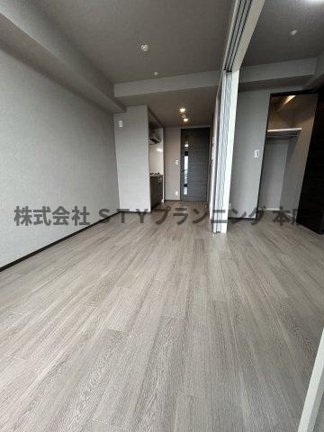 仲介手数料０円！プレサンスロジェ車道駅前SOUTHの居間・リビング