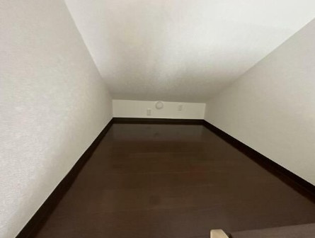 【寝室】