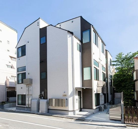 Shanti Casa四谷若葉のエントランス|エントランス☆