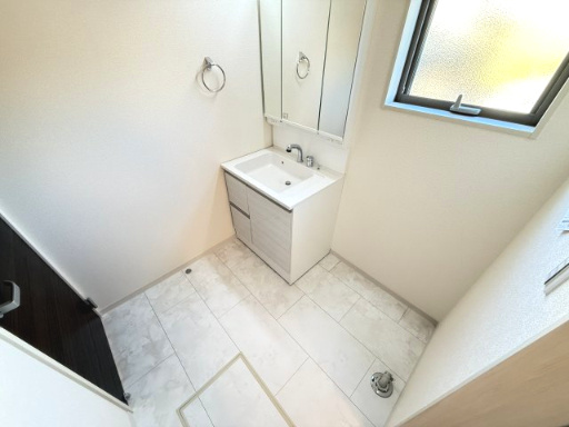 槇塚台２丁　新築分譲住宅　全２区画の洗面所