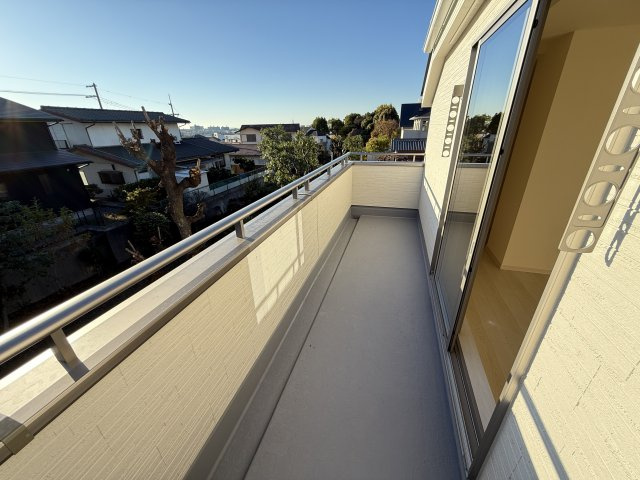 槇塚台２丁　新築分譲住宅　全２区画のバルコニー