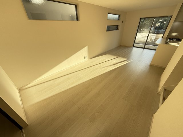 槇塚台２丁　新築分譲住宅　全２区画の居間・リビング