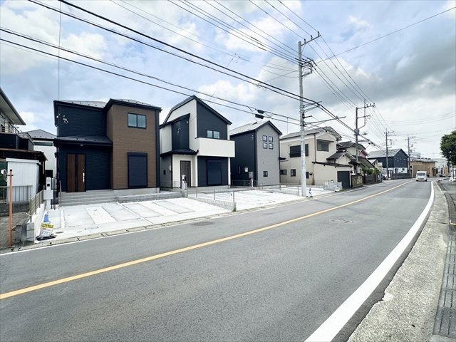 【前面道路含む現地写真】 | 新築一戸建て「小田原市堀之内2期」