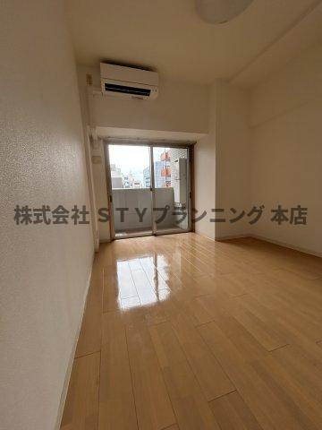 仲介手数料０円！ライブコート千種の居間・リビング