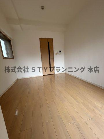 仲介手数料０円！ライブコート千種の居間・リビング
