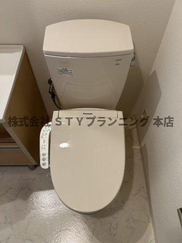 仲介手数料０円！ライブコート千種のトイレ