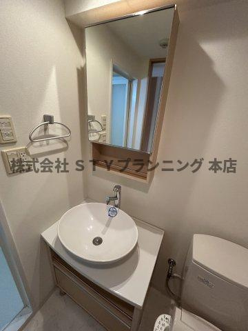 仲介手数料０円！ライブコート千種の独立洗面台
