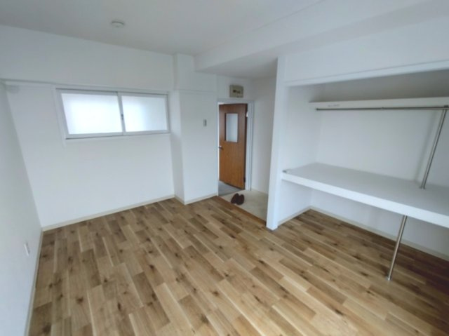 平坂町北新町寮の内装