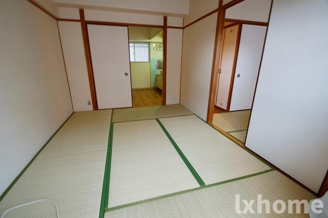 メゾンプランタンの和室|落ち着いた雰囲気の和室付きです