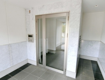 【エントランス】 | アロンジェ南田中