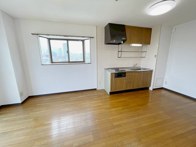 ドルミM宝塚の居間・リビング|ゆったりとした居間です