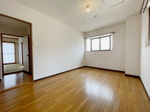 ドルミM宝塚の居間・リビング|ゆったり過ごせるリビングです