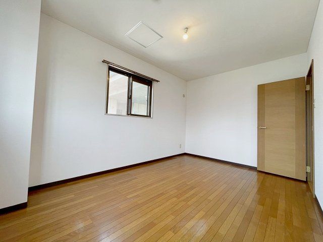 ドルミM宝塚の居間・リビング|使いやすい居間です